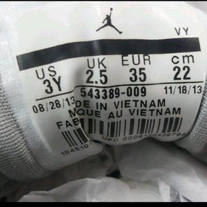 Girls Nike Jordan's Retro Edition 3Y